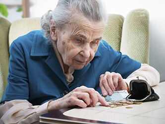 Повышение пенсии в 2017 году пенсионерам по старости. Последние новости